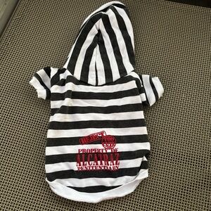 Alcatraz Pet Hoodie. Reject Too cute black and white stripped pet hoodie size S